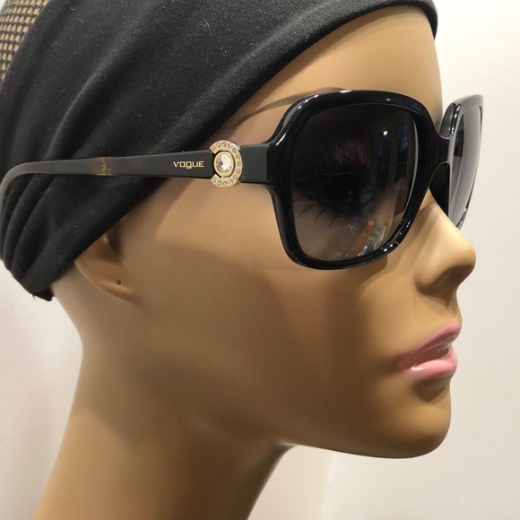 Vogue Accessories - Woman’s Vogue Polarized Sunglasses